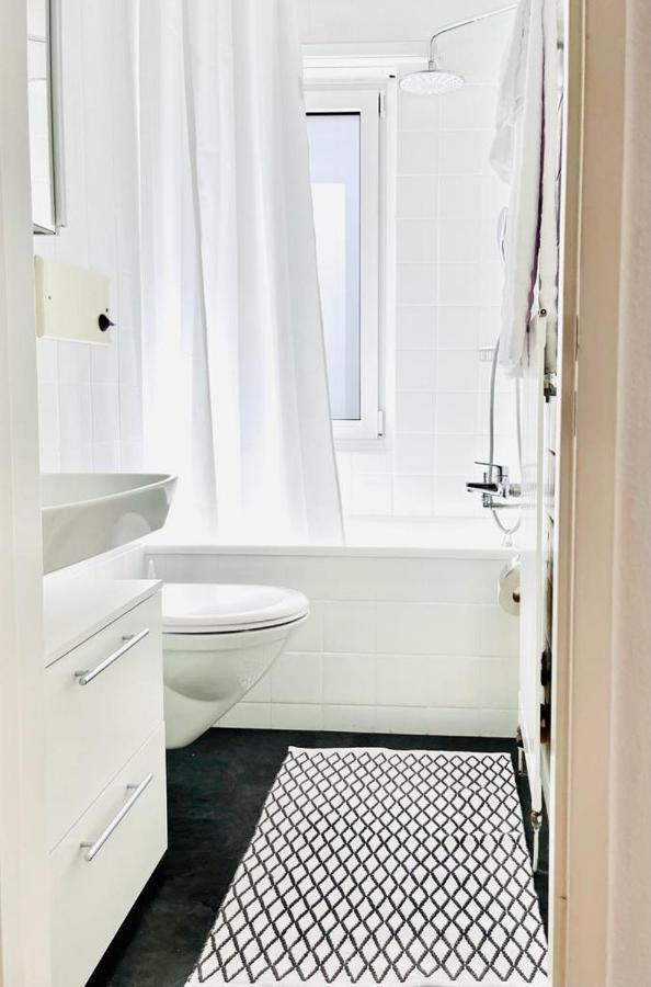 Cozy Studio Apartment Unit 12 In Center Of Zürih Dış mekan fotoğraf